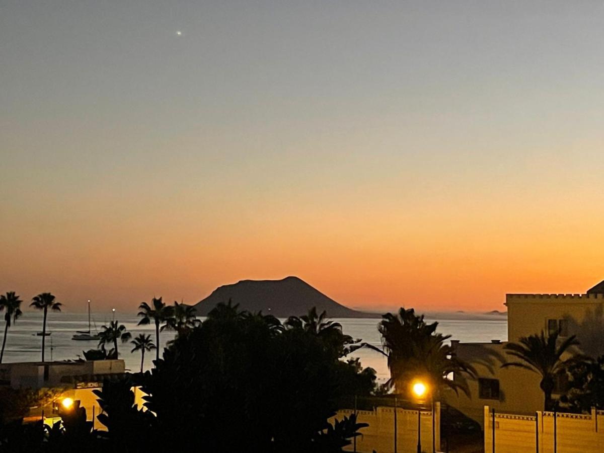 Alojamiento Playa Centro Corralejo 17 Buitenkant foto